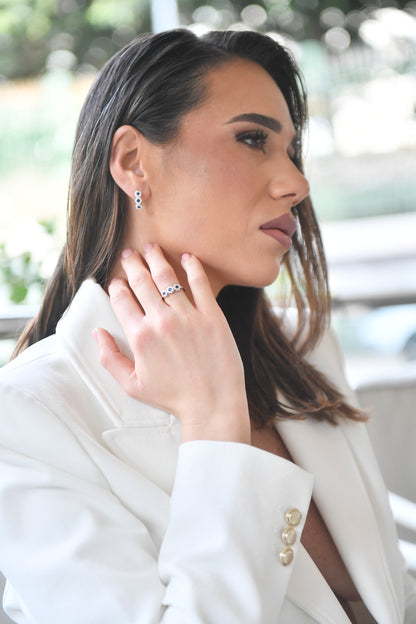 ORECCHINI CERCHI FIORE BLU