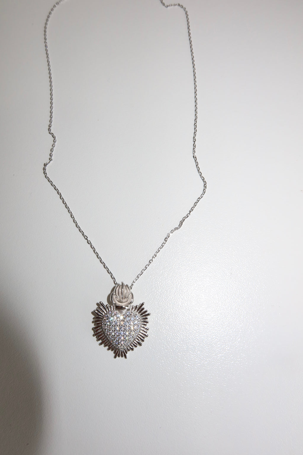 Collana Cuore Sacro Lumina