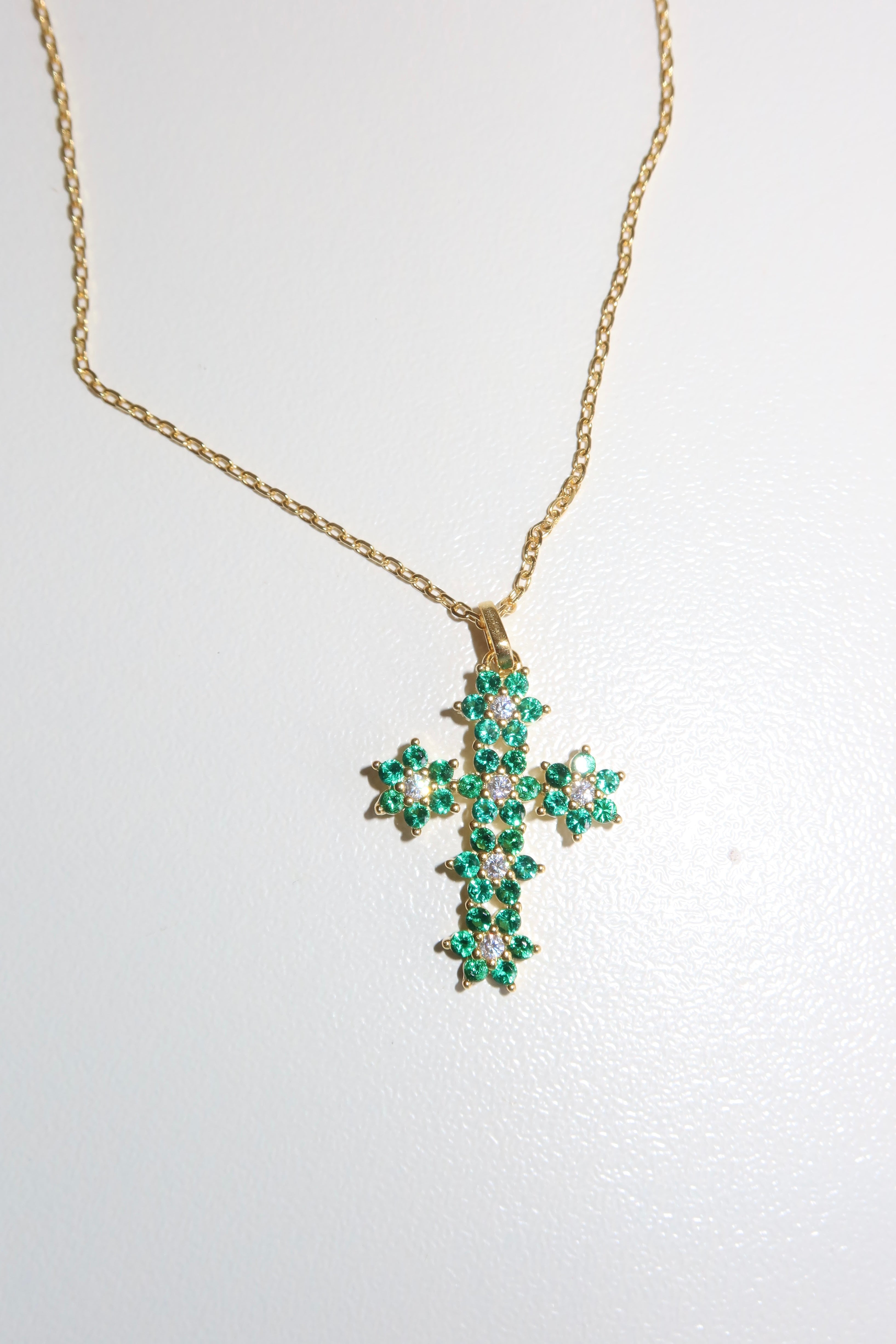 Collana Croce Smeraldo Lumina