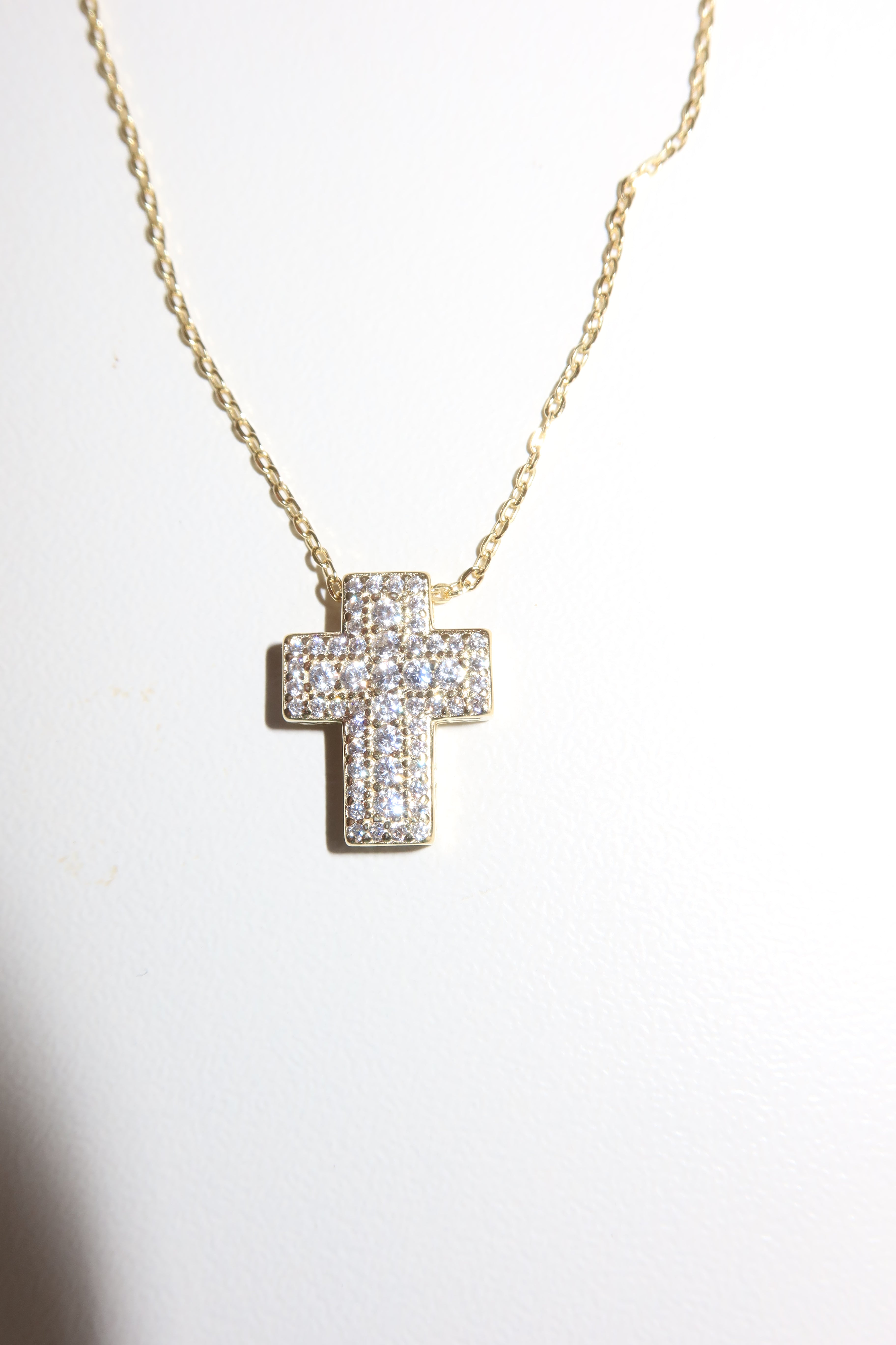 Collana Croce Pavé Gold