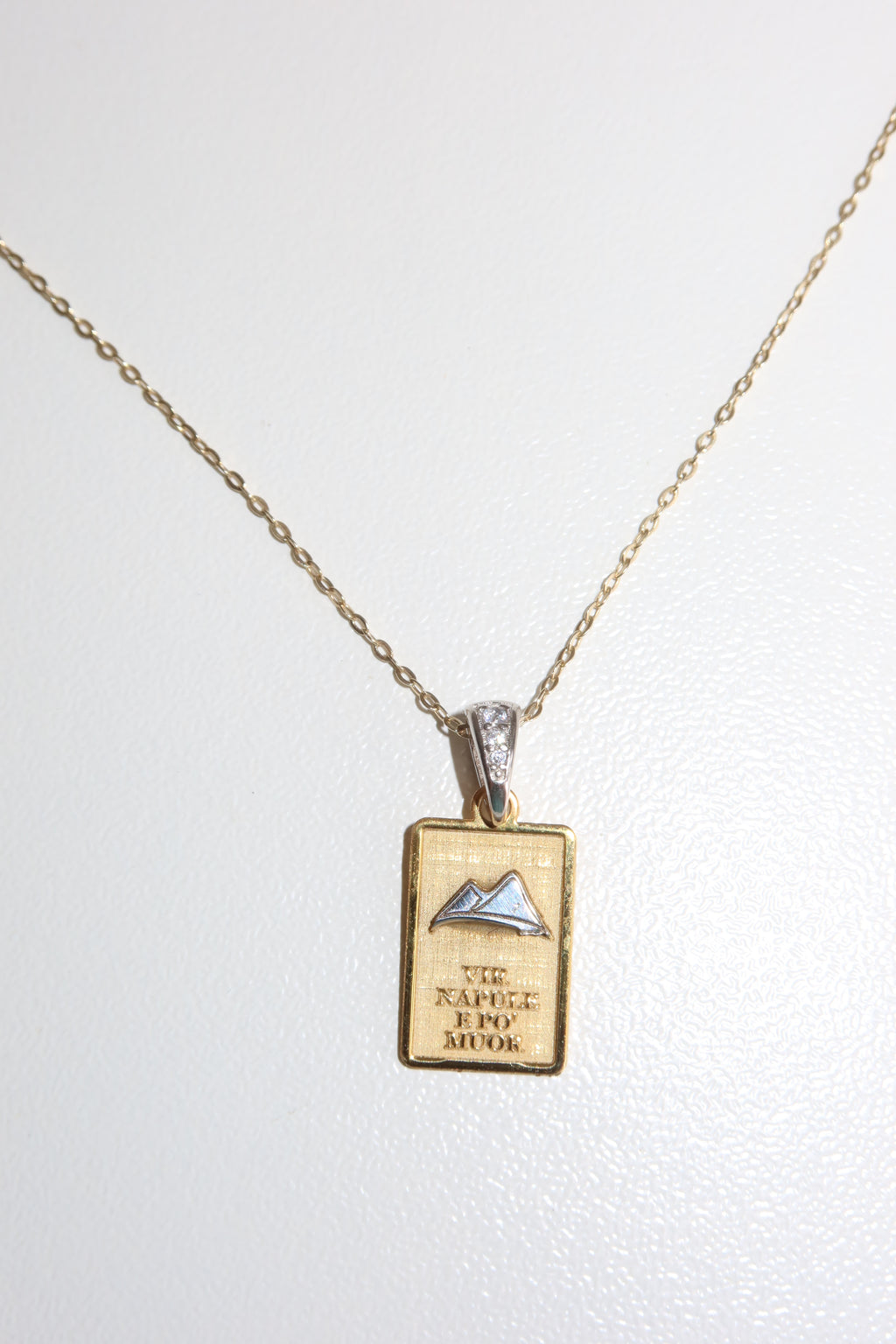 Collana Vesuvio “Napule è”