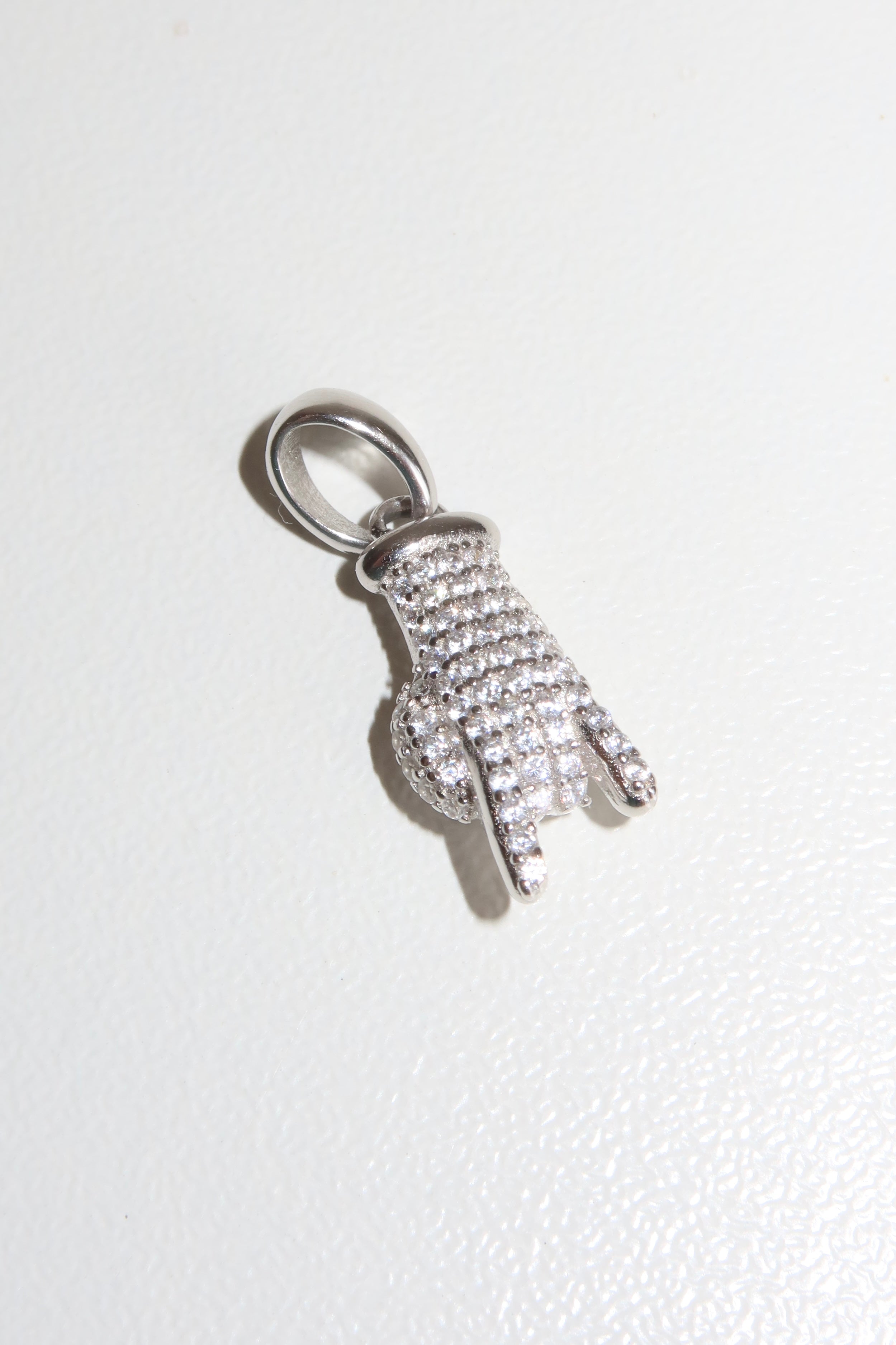 Charm Mano Iconica Ice