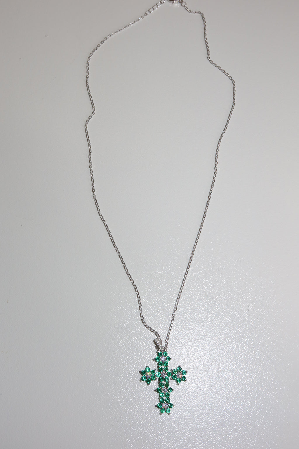 Collana Croce Smeraldo