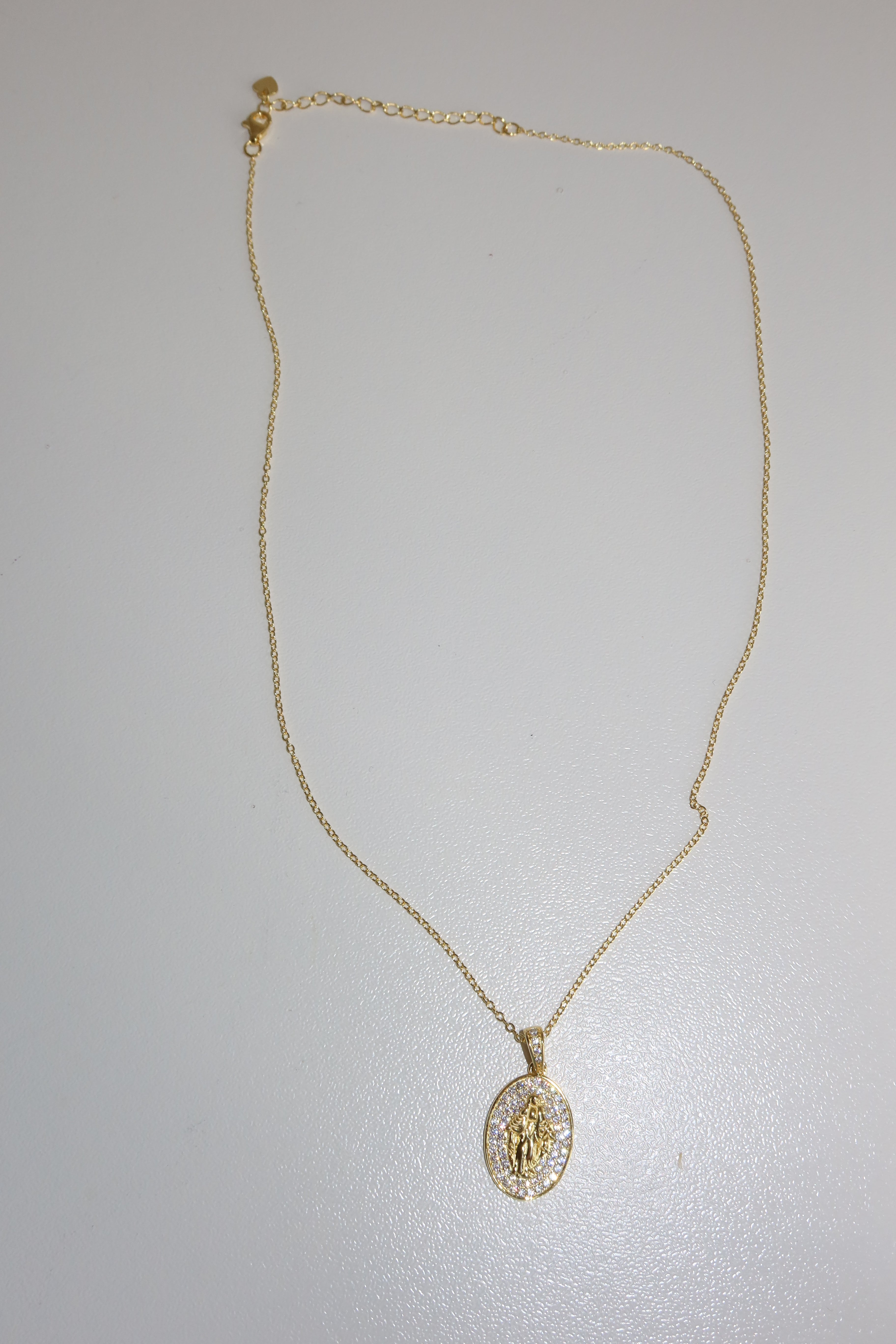 Collana madonna pavè